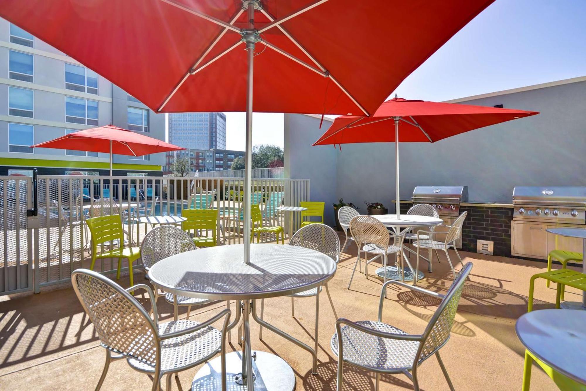 Home2 Suites By Hilton Dallas North Park Екстер'єр фото